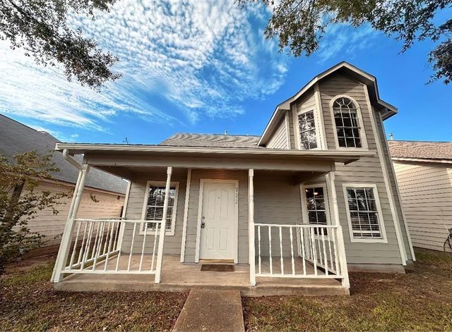 222 Henrietta Street, Webster, TX 77598