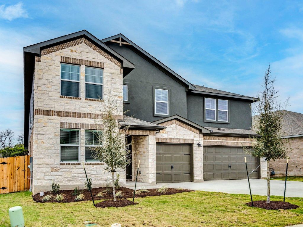 260 Cathedral Mountain DR, Dripping Springs, TX 78620