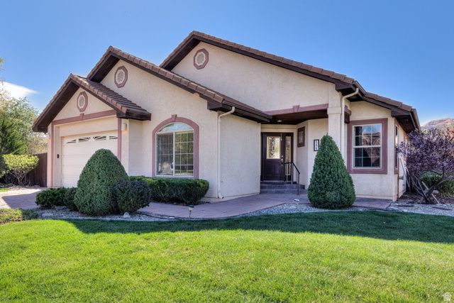 566 W WINESAP CIR, Moab, UT 84532