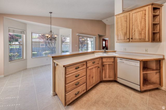 566 W WINESAP CIR, Moab, UT 84532