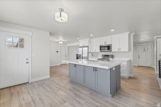 4369 S EL CAMINO ST, Taylorsville, UT 84129