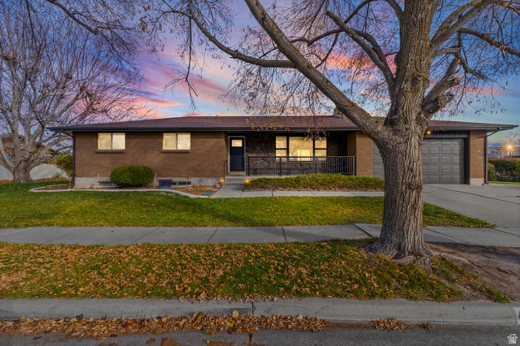 4369 S EL CAMINO ST, Taylorsville, UT 84129