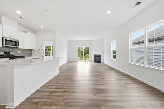 157 Farmwell Drive, Woodruff, SC 29388