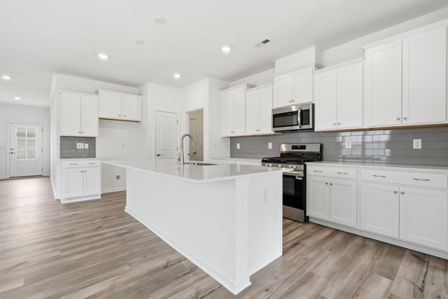157 Farmwell Drive, Woodruff, SC 29388