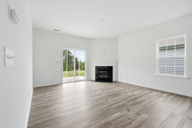 157 Farmwell Drive, Woodruff, SC 29388