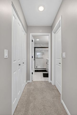 30W142 Wheeler Circle, Warrenville, IL 60563