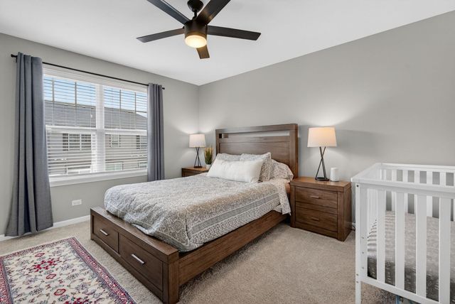 30W142 Wheeler Circle, Warrenville, IL 60563