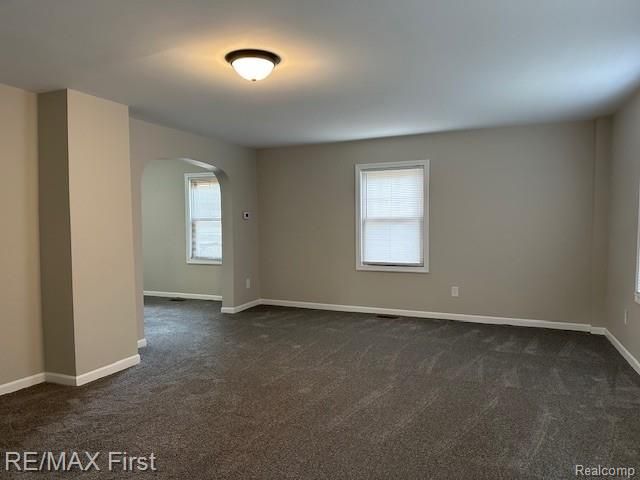 35487 Glover Street, Wayne, MI 48184