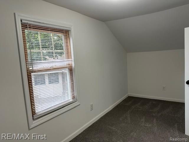 35487 Glover Street, Wayne, MI 48184