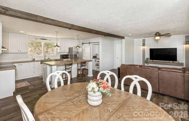 27 Spuds Lane, Weaverville, NC 28787