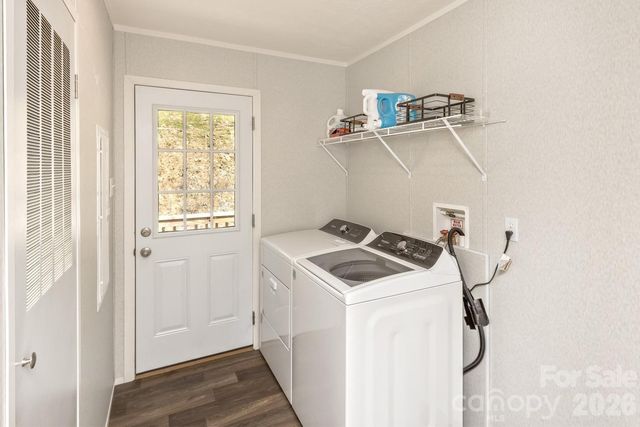 27 Spuds Lane, Weaverville, NC 28787