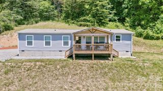 27 Spuds Lane, Weaverville, NC 28787