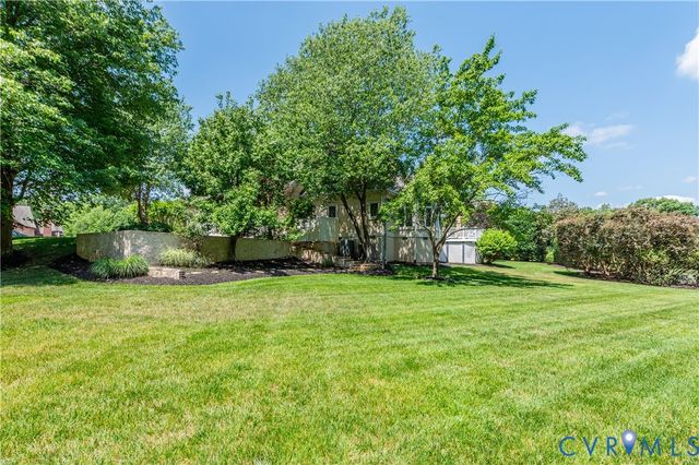 3121 Lady Marian Ln, Midlothian, VA 23113
