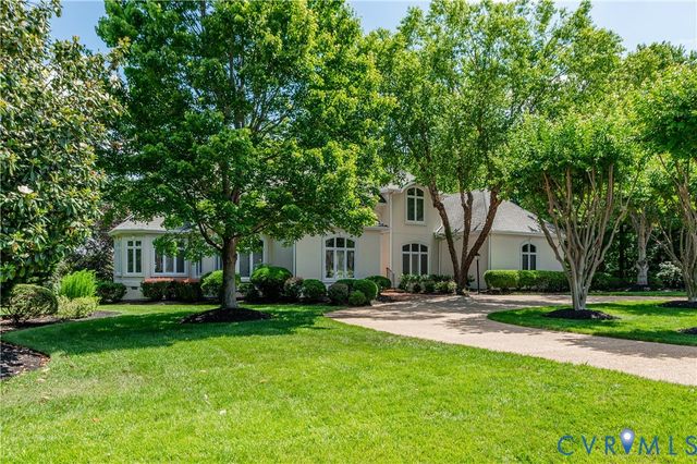 3121 Lady Marian Ln, Midlothian, VA 23113