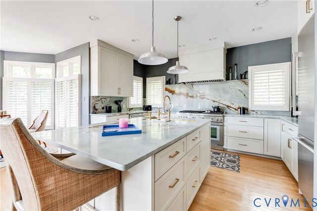 3121 Lady Marian Ln, Midlothian, VA 23113
