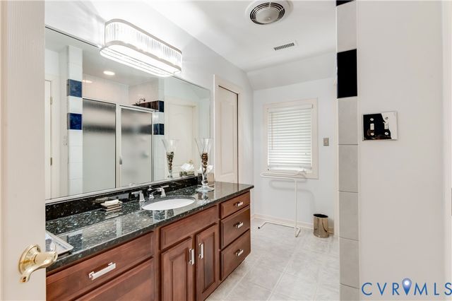 3121 Lady Marian Ln, Midlothian, VA 23113