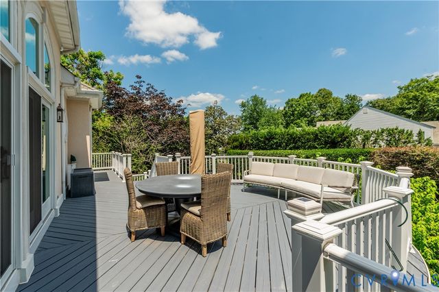 3121 Lady Marian Ln, Midlothian, VA 23113