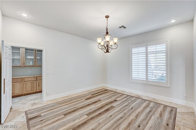 345 Whispering Tree Avenue, Las Vegas, NV 89183