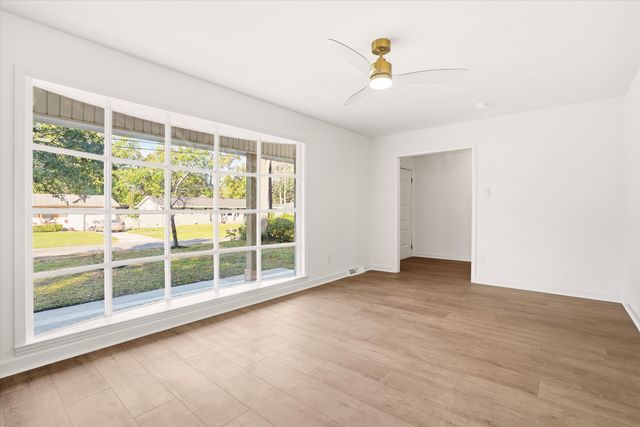 746 Canary Drive, Charleston, SC 29414