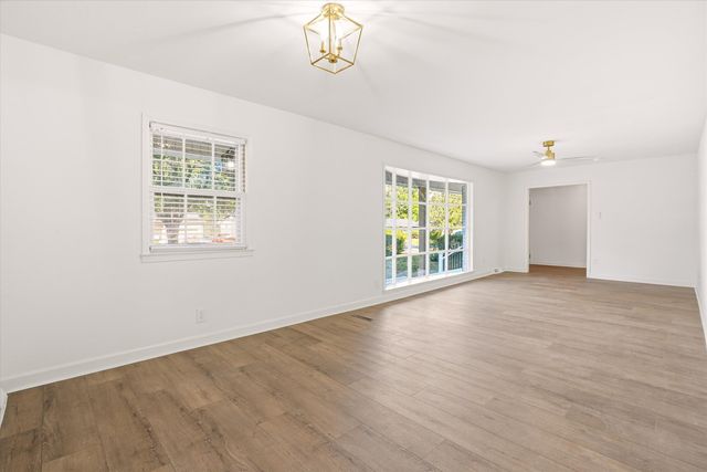 746 Canary Drive, Charleston, SC 29414