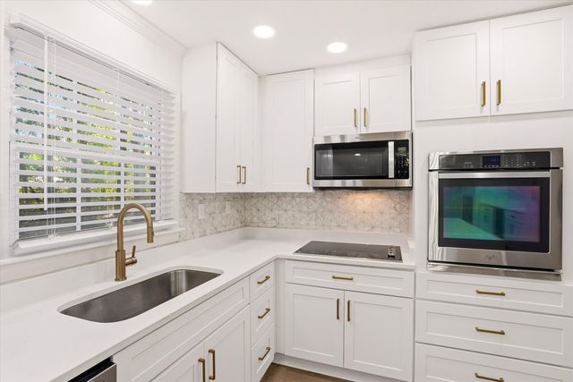 746 Canary Drive, Charleston, SC 29414