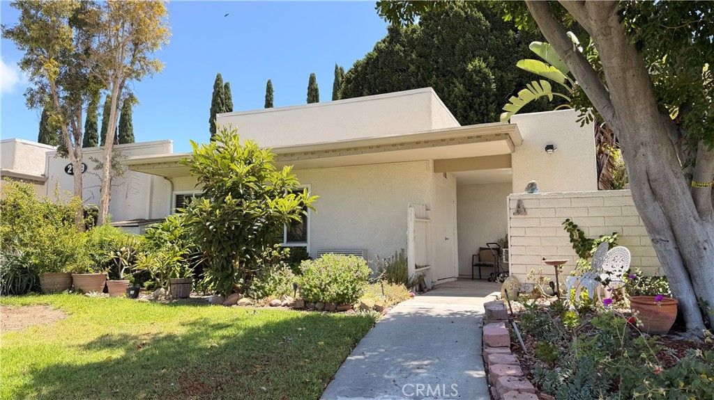 2149 Ronda Granada A, Laguna Woods, CA 92637