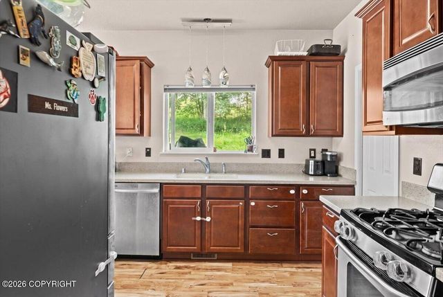 6620 W Kinsington Avenue, Wasilla, AK 99623