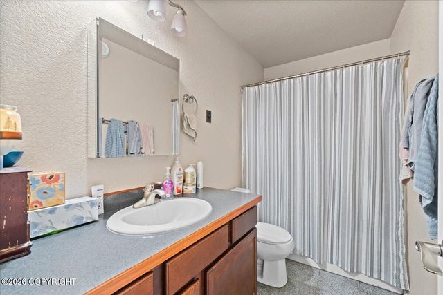 6620 W Kinsington Avenue, Wasilla, AK 99623