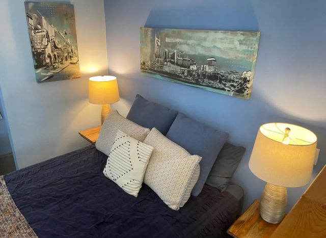 341 Wauford Dr, Nashville, TN 37211