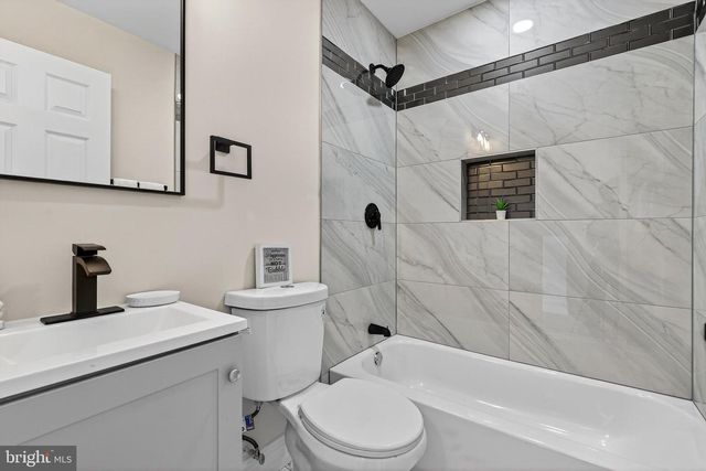 1762 E NORTH AVE, Baltimore, MD 21213