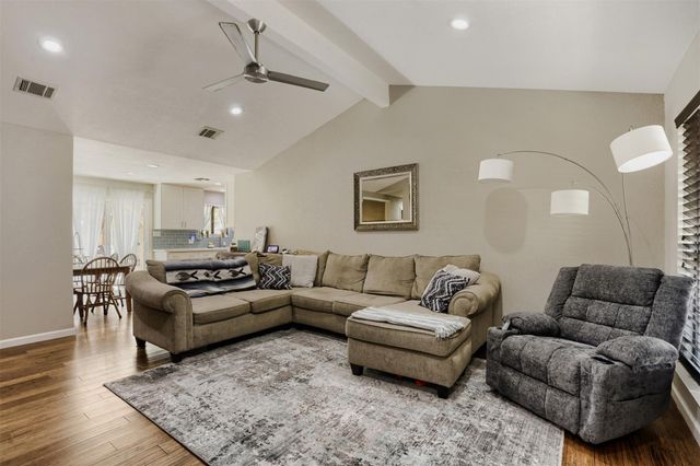 600 Live Oak DR, Cedar Park, TX 78613
