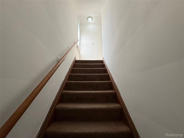 4913 Schlaff Street, Dearborn, MI 48126