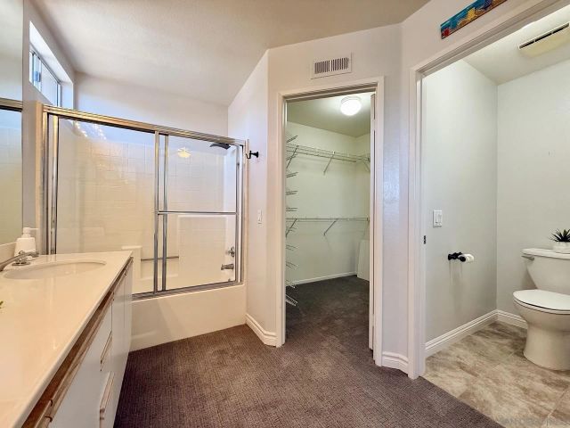 992 S Country Glen Way, Anaheim, CA 92808