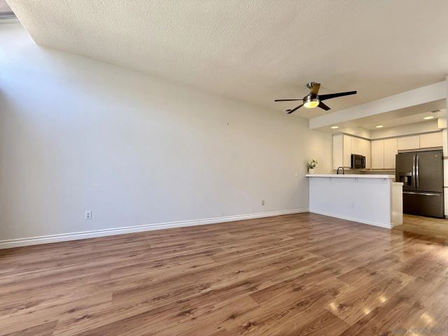 992 S Country Glen Way, Anaheim, CA 92808