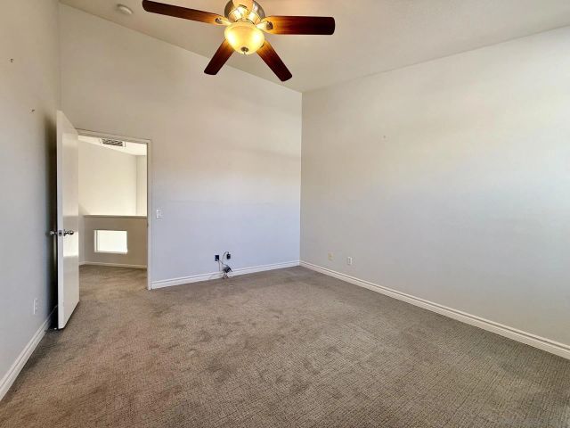 992 S Country Glen Way, Anaheim, CA 92808