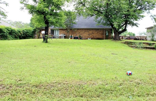 508 Trail Lake Place, Midlothian, TX 76065