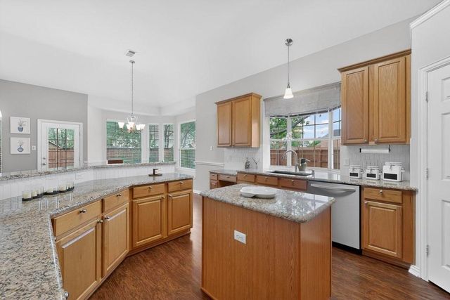 236 Hope Circle, Murphy, TX 75094