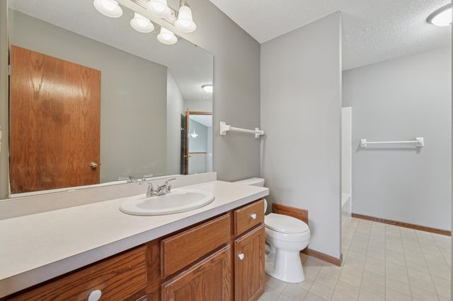 12436 Aztec Street NW, Coon Rapids, MN 55433