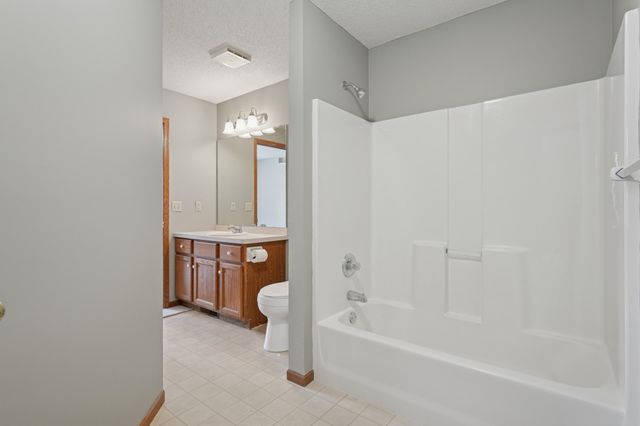 12436 Aztec Street NW, Coon Rapids, MN 55433