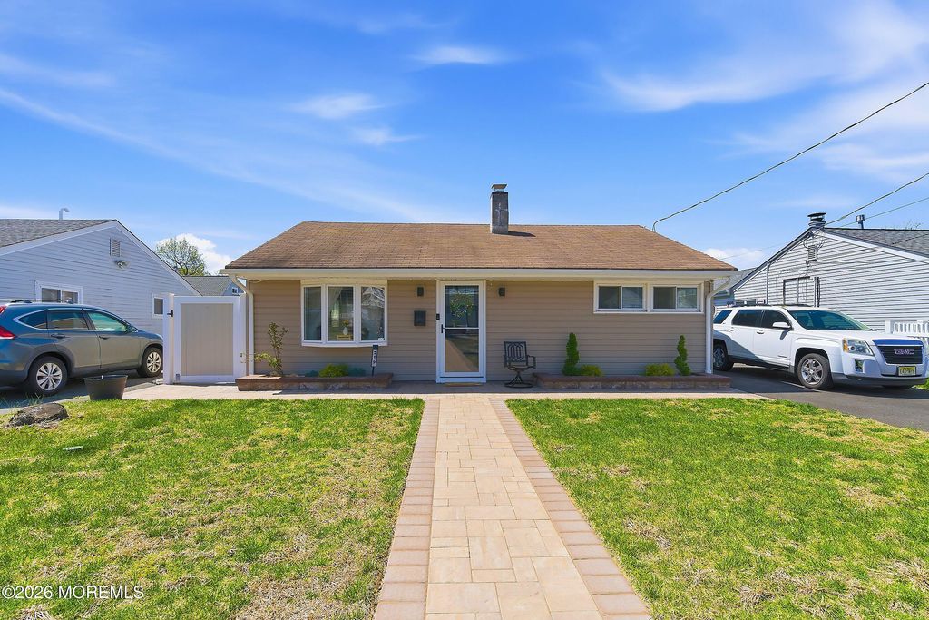 219 Austin Avenue, Old Bridge, NJ 08857