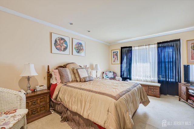 25 Martin Van Buren Drive, Monroe, NJ 08831