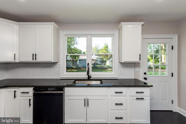 108 YELKCA AVE, Vineland, NJ 08360