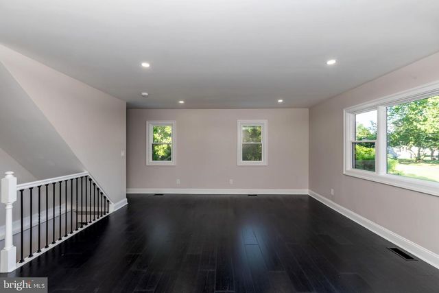108 YELKCA AVE, Vineland, NJ 08360