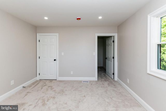 108 YELKCA AVE, Vineland, NJ 08360