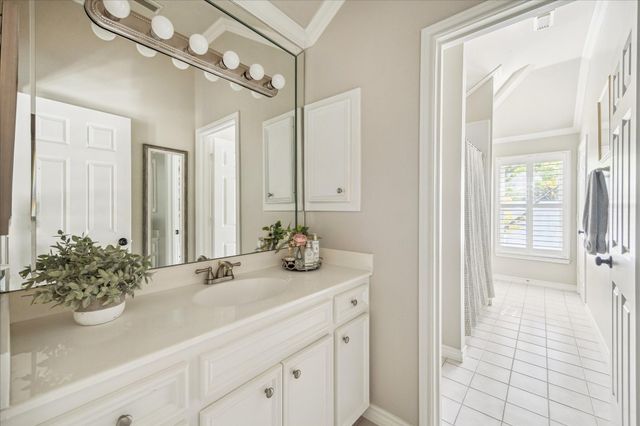 2435 North Boulevard, Houston, TX 77098