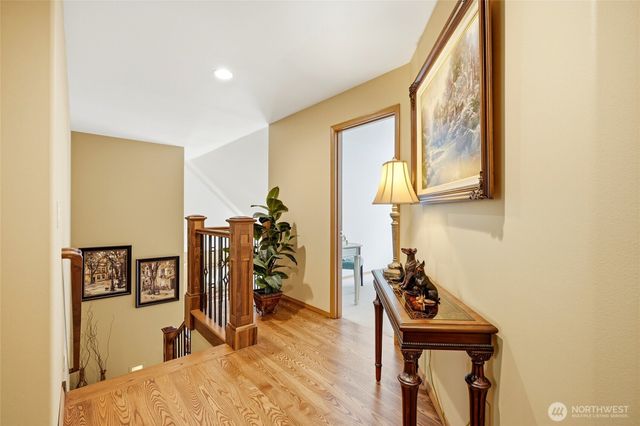32704 193rd Avenue SE, Kent, WA 98042