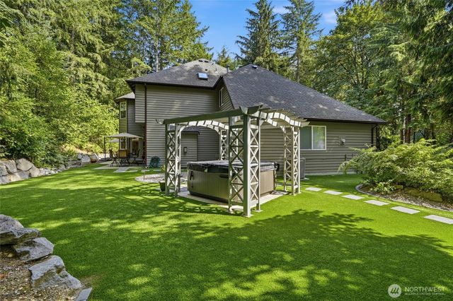 32704 193rd Avenue SE, Kent, WA 98042
