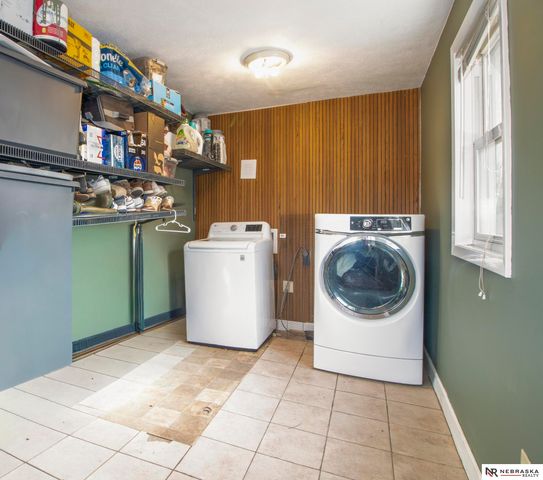 411 NW 84th Street, Lincoln, NE 68528