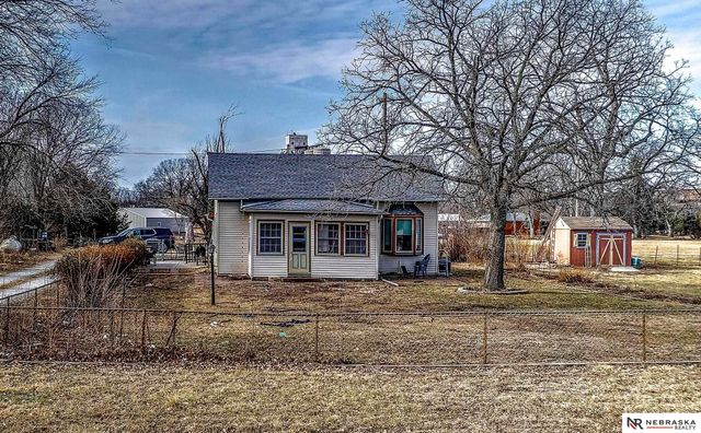 411 NW 84th Street, Lincoln, NE 68528