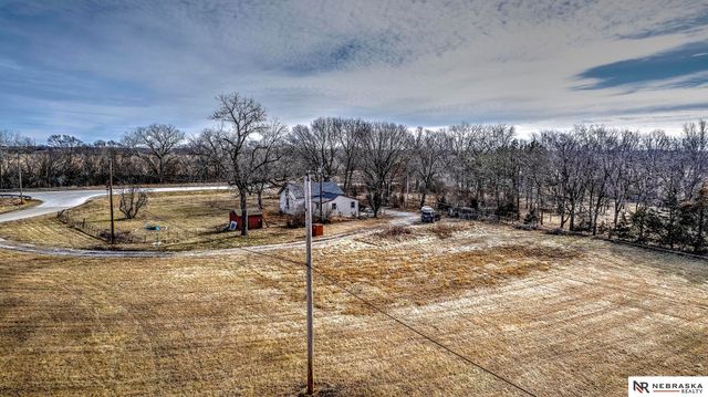 411 NW 84th Street, Lincoln, NE 68528